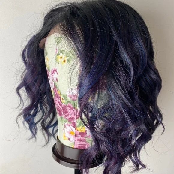 ALA 14” BLUE OMBRE BOB WAVY LACE FRONT WIG💫 *NEW*